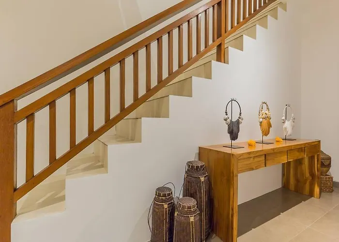 Villa Lima - 5 Bdrs, Bbq, Living With Ac And Private Pool