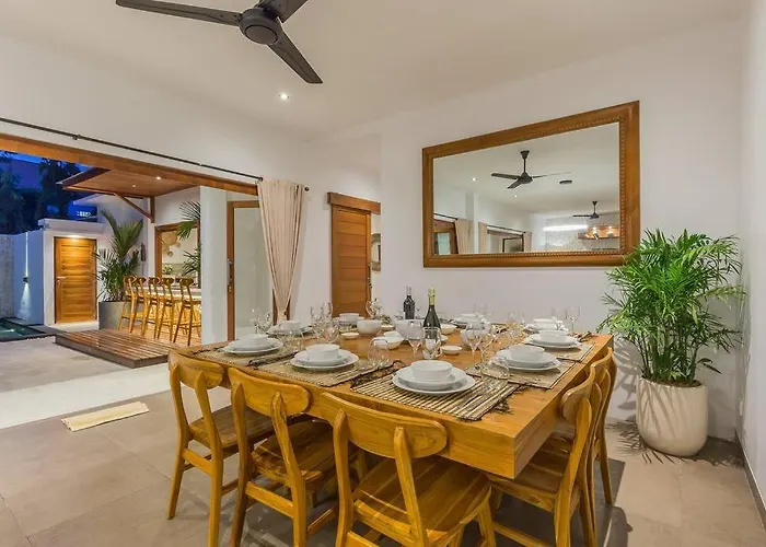 Lima - 5 Bdrs, Bbq, Living With Ac And Private Pool